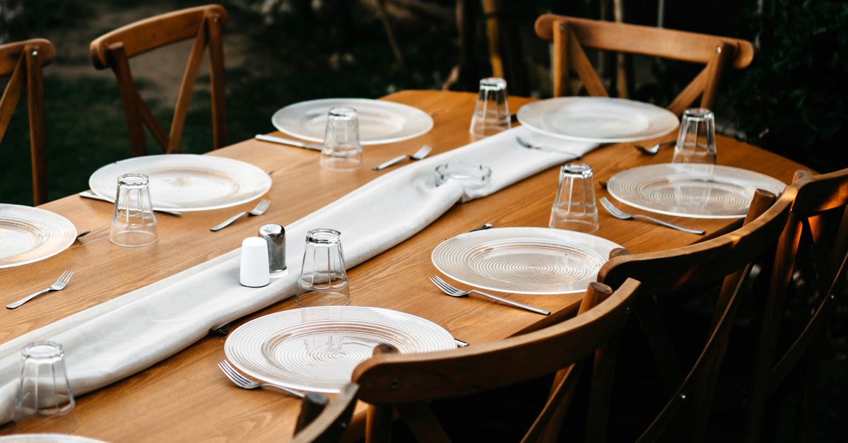Budget-Friendly Wedding Venues for Cost-Conscious Couples