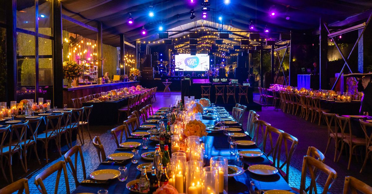 The Role of Colour Psychology in Corporate Event Decorations